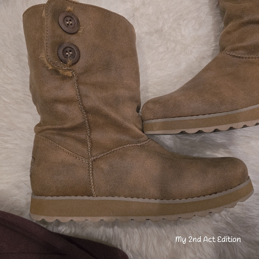 Skechers Chestnut Tan Faux Fur Lined Winter Boots Button Detail Size 10 - Picture 7 of 10